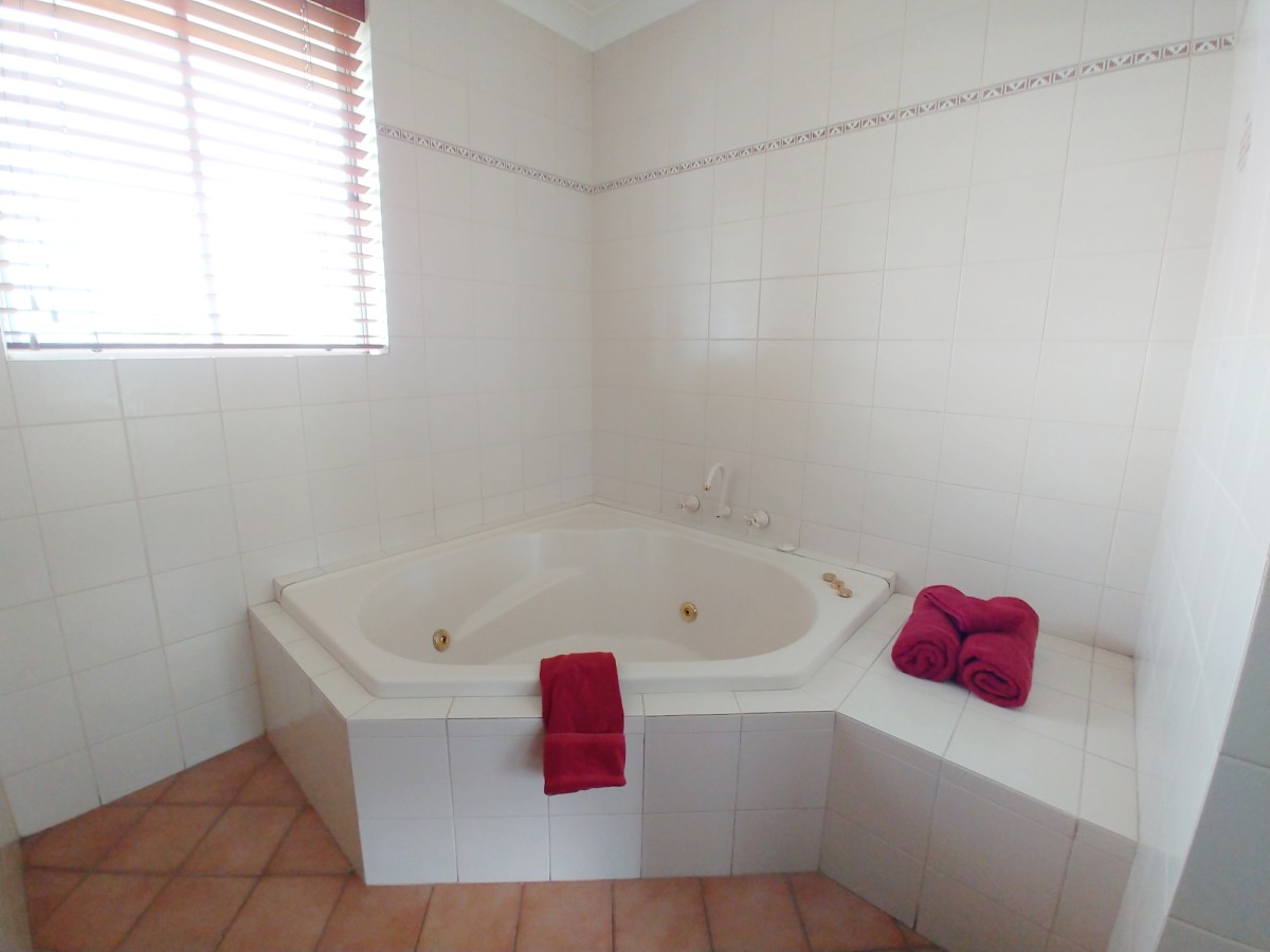 Spa Double Kitchenette