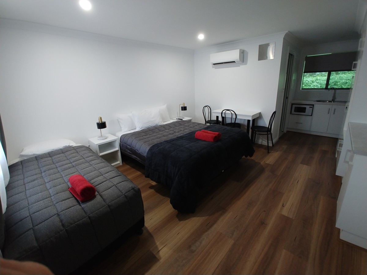 Premium Triple Kitchenette